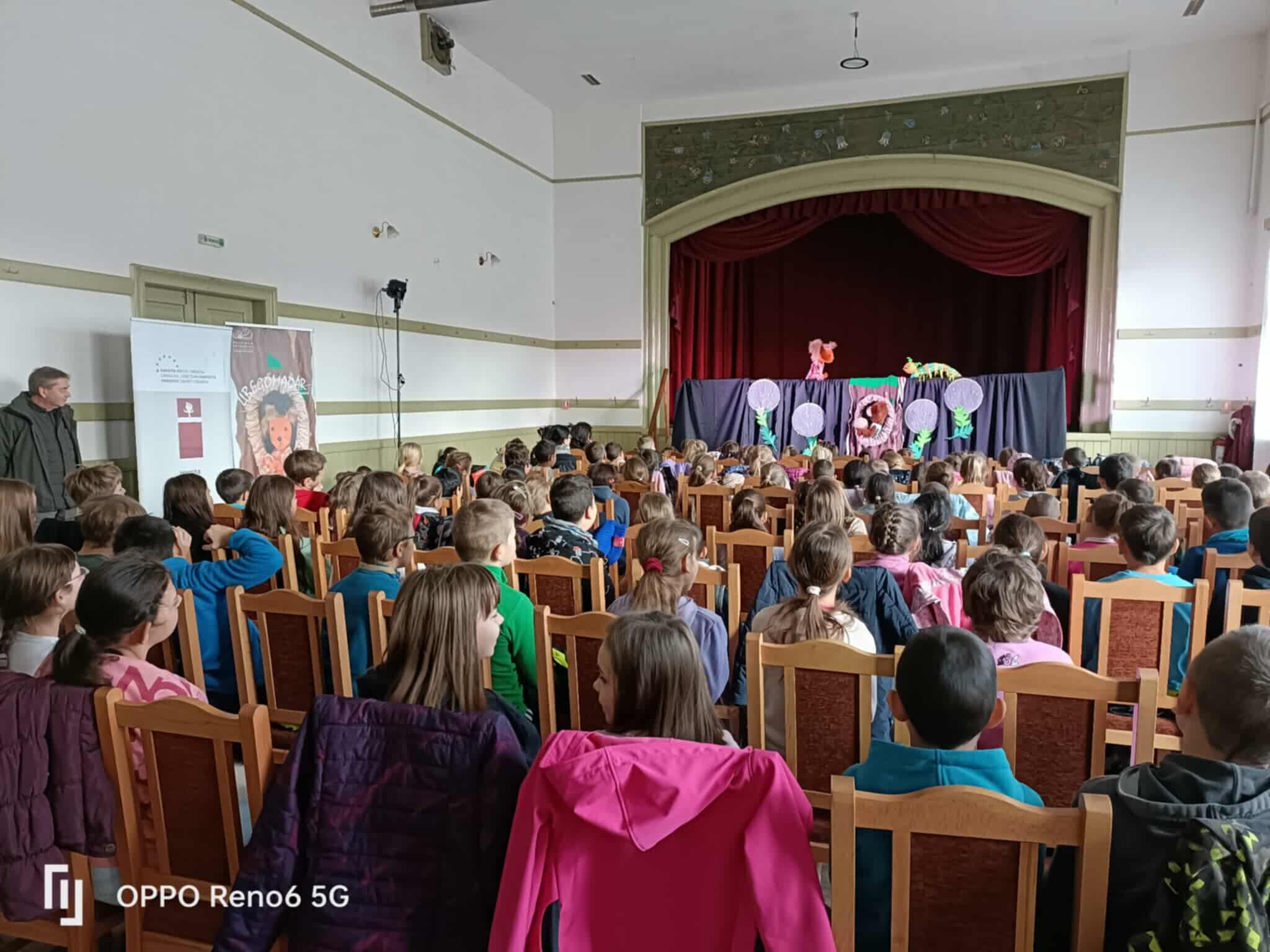 Libegőmadár – bábszínházi előadások Csíkszéken és Kászonokban